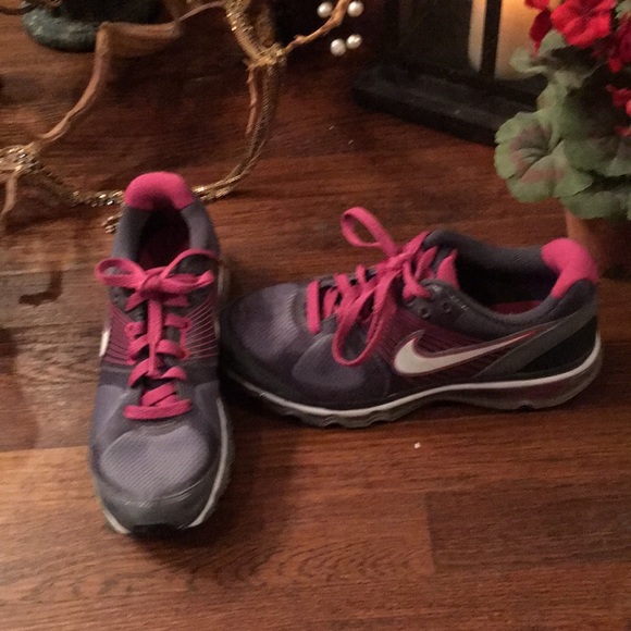 Nike Air Max - Picture 4 of 5